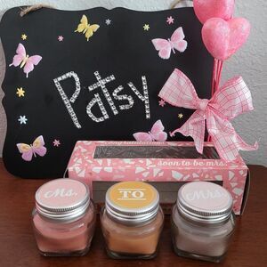 MR TO MRS  Filled Glass Candles/Bougies